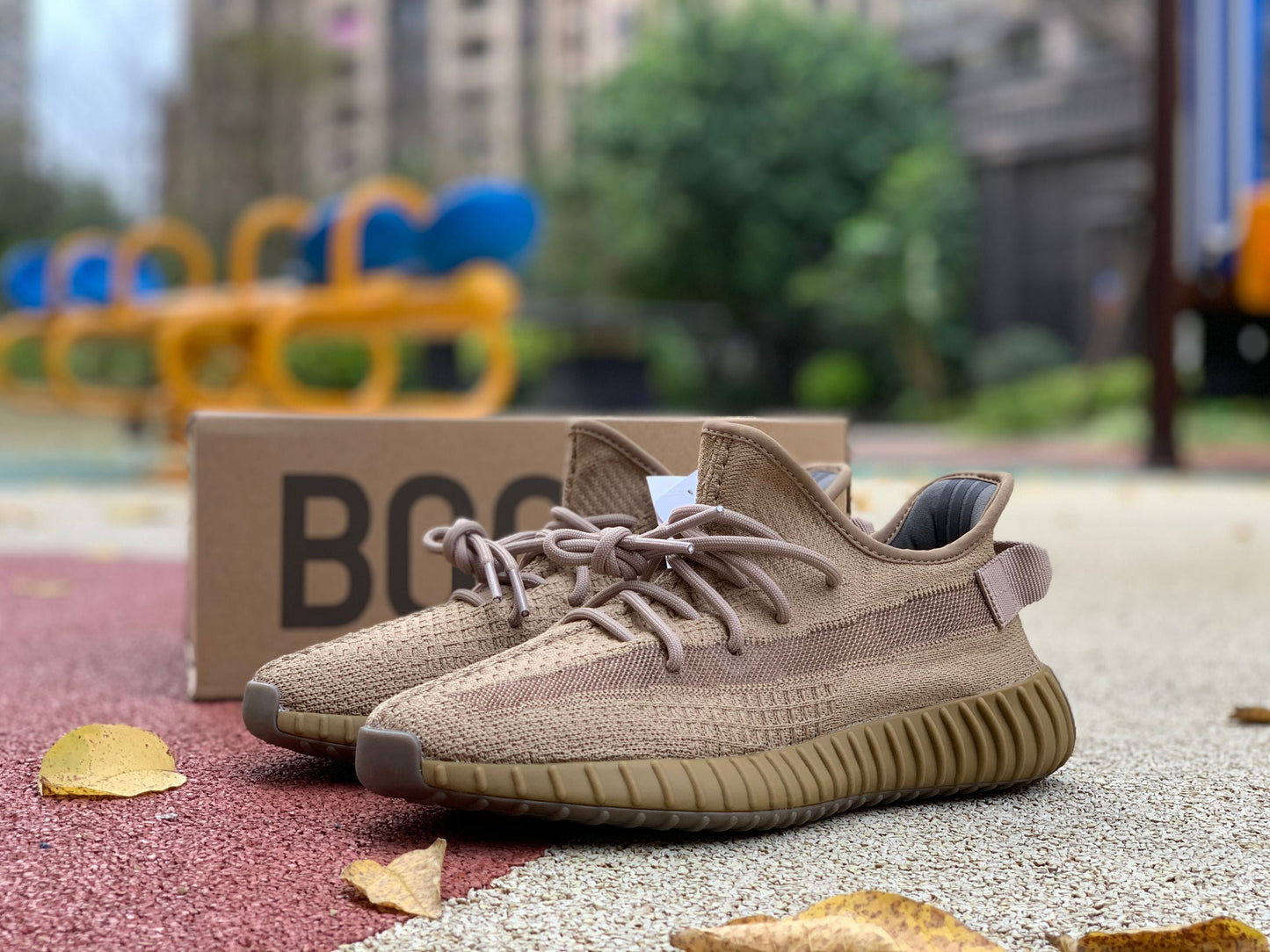 YEEZY BOOST 350 V2 "Jord"