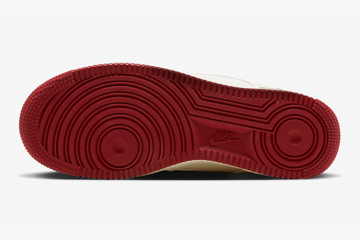 Dame Heart Edition Low-Top Court Sneaker (2023)