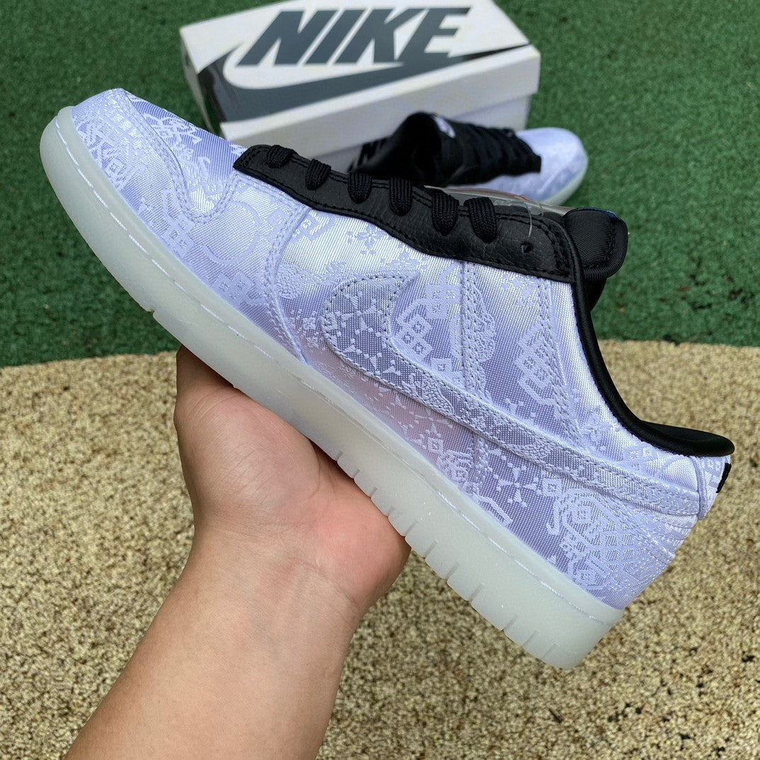 Nike Dunk Low « Fragment Design » 